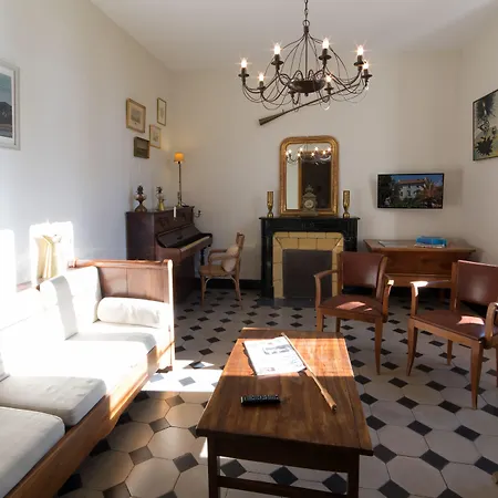 La Bienvenue Hotel