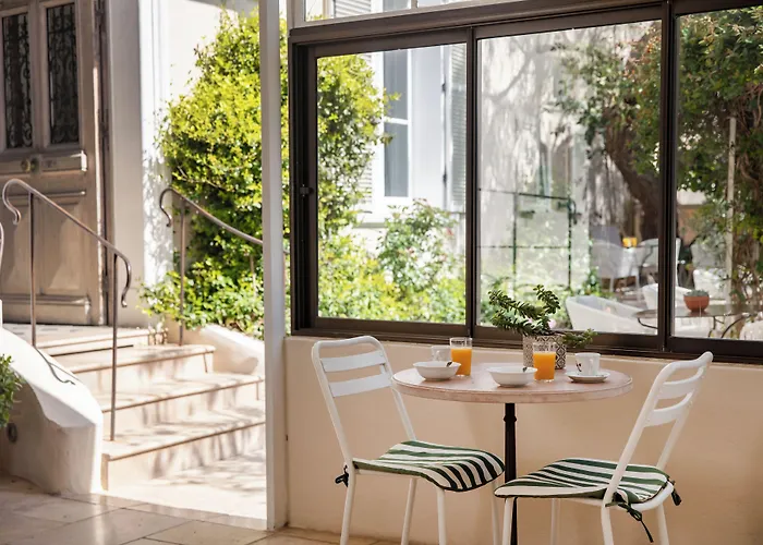 Hotel La Bienvenue 3*